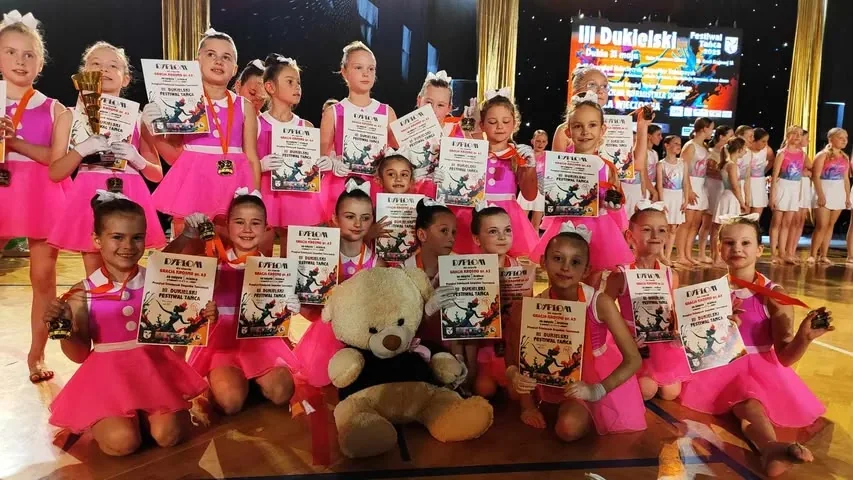 Zajęcia dla dzieci - pierwsze kroki taneczne i wesoła formacja „Tygryski”